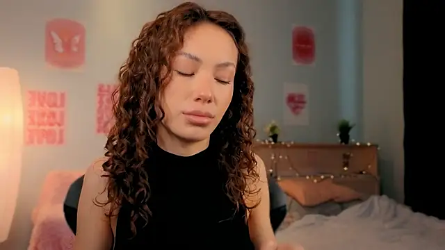 Snapshot of nexorine chatting on March 22, 2026, 6:15 am nexorine online show from March 22, 2026, 6:15 am