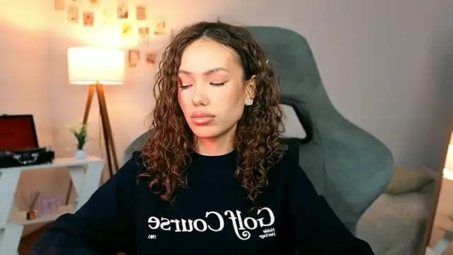 Snapshot of nexorine chatting on April 9, 2026, 1:28 pm nexorine online show from April 9, 2026, 1:28 pm