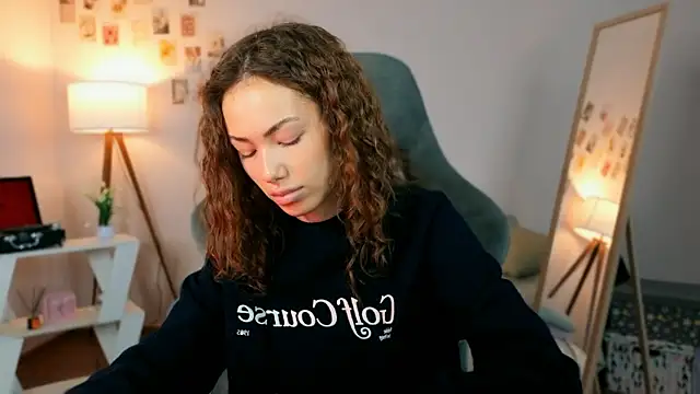 Snapshot of nexorine chatting on April 3, 2026, 9:16 am nexorine online show from April 3, 2026, 9:16 am