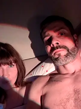 MrMrsLiss online show from February 21, 2026, 8:33 pm