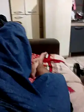 Snapshot of negrim10 chatting on February 1, 2026, 1:15 am negrim10 online show from February 1, 2026, 1:15 am