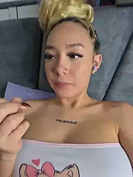 alaia princess online show from May 25, 2026, 11:14 pm