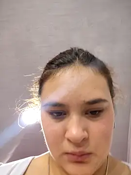 Snapshot of katty_42 chatting on April 27, 2026, 6:39 pm katty 42 online show from April 27, 2026, 6:39 pm