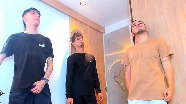 TheBatMansion online show from February 13, 2026, 6:41 pm