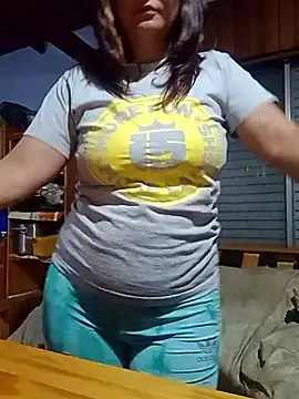 Snapshot of kuramaqueen chatting on April 11, 2026, 2:30 am kuramaqueen online show from April 11, 2026, 2:30 am