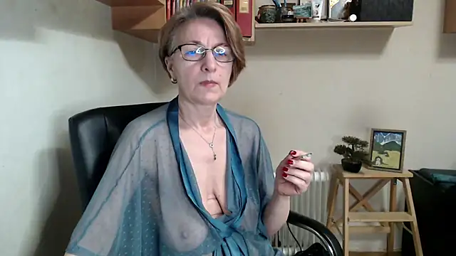 Snapshot of katemodel chatting on April 26, 2026, 6:43 am katemodel online show from April 26, 2026, 6:43 am