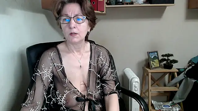 Snapshot of katemodel chatting on March 8, 2026, 7:00 am katemodel online show from March 8, 2026, 7:00 am