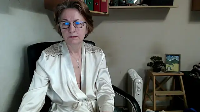 Snapshot of katemodel chatting on April 7, 2026, 6:59 am katemodel online show from April 7, 2026, 6:59 am