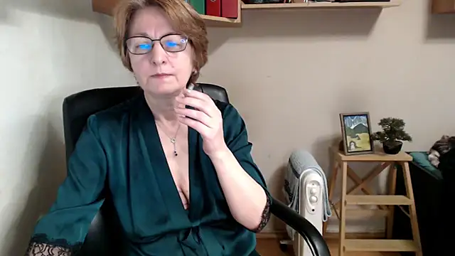 Snapshot of katemodel chatting on March 18, 2026, 8:17 am katemodel online show from March 18, 2026, 8:17 am
