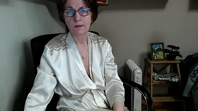 Snapshot of katemodel chatting on March 6, 2026, 7:03 am katemodel online show from March 6, 2026, 7:03 am