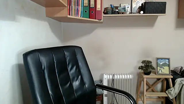 Snapshot of katemodel chatting on April 21, 2026, 7:04 am katemodel online show from April 21, 2026, 7:04 am