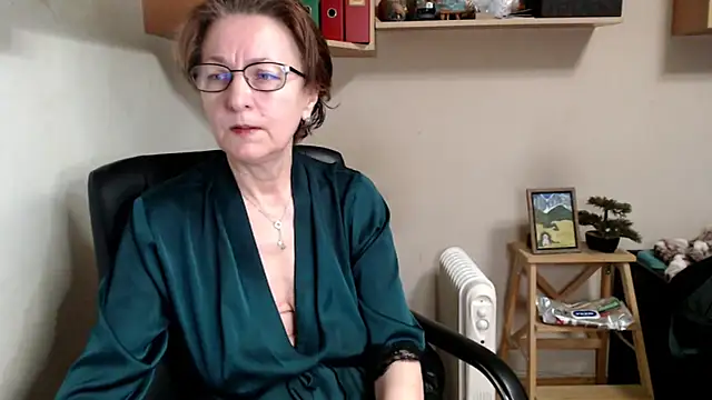 Snapshot of katemodel chatting on March 4, 2026, 7:27 am katemodel online show from March 4, 2026, 7:27 am