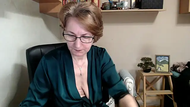 Snapshot of katemodel chatting on April 1, 2026, 6:59 am katemodel online show from April 1, 2026, 6:59 am