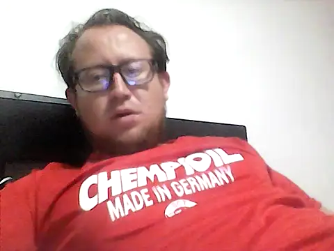 Ecuhot8976 online show from February 11, 2026, 3:28 am