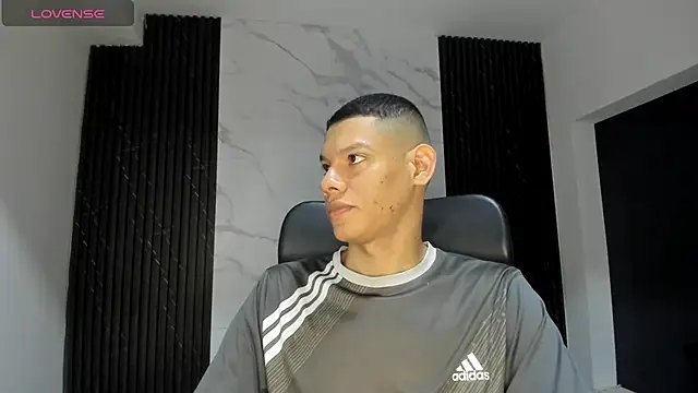 milo cruz  online show from February 8, 2026, 2:53 am