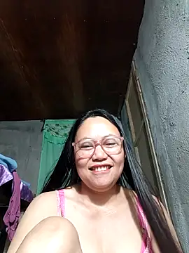 Snapshot of hotpinay_45 chatting on April 2, 2026, 8:37 pm hotpinay 45 online show from April 2, 2026, 8:37 pm