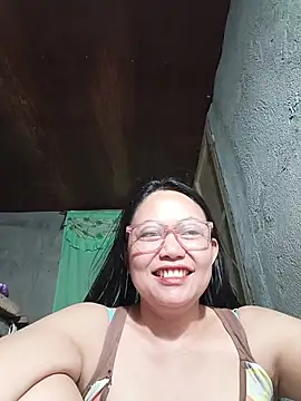 Snapshot of hotpinay_45 chatting on April 9, 2026, 8:15 pm hotpinay 45 online show from April 9, 2026, 8:15 pm