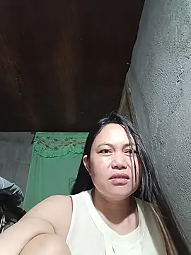 Snapshot of hotpinay_45 chatting on May 27, 2026, 8:27 pm hotpinay 45 online show from May 27, 2026, 8:27 pm