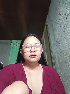 Snapshot of hotpinay_45 chatting on April 5, 2026, 8:26 pm hotpinay 45 online show from April 5, 2026, 8:26 pm