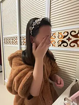 BIGBABYYEYE online show from March 4, 2026, 2:25 pm