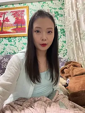 BIGBABYYEYE online show from March 7, 2026, 1:38 pm