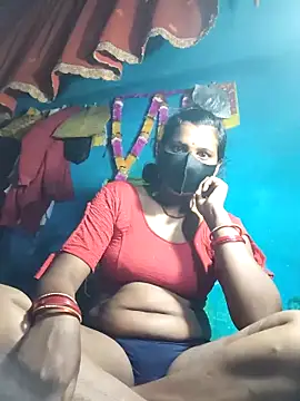 Snapshot of Chanchal_pande chatting on February 3, 2026, 3:04 am Chanchal pande online show from February 3, 2026, 3:04 am