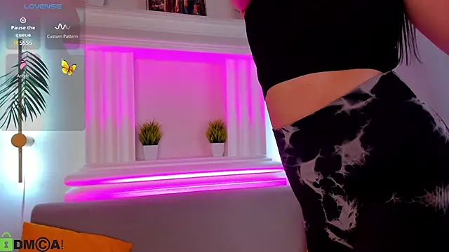 Jenny  Miller online show from February 27, 2026, 1:06 am