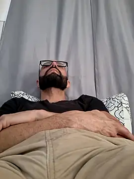 Snapshot of Robsonitj90 chatting on June 6, 2026, 6:13 pm Robsonitj90 online show from June 6, 2026, 6:13 pm