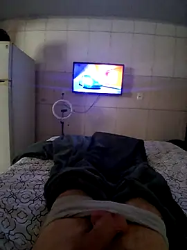 Snapshot of Robsonitj90 chatting on May 7, 2026, 11:35 am Robsonitj90 online show from May 7, 2026, 11:35 am