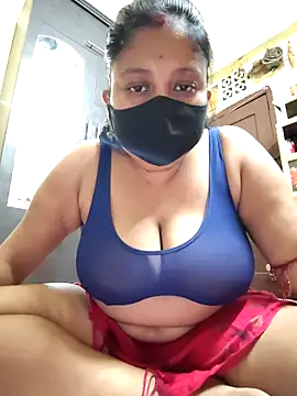 Snapshot of Curvy_Trisha chatting on April 20, 2026, 7:26 pm Curvy Trisha online show from April 20, 2026, 7:26 pm