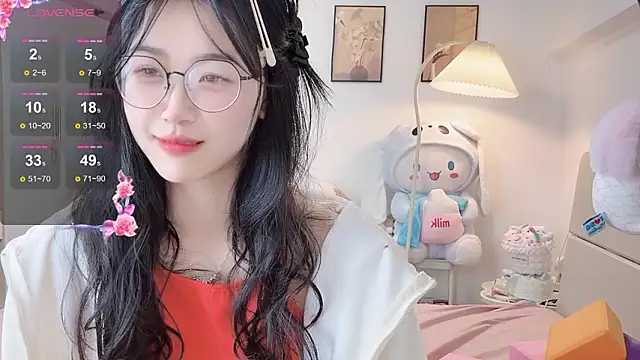 Luminous4173 online show from February 4, 2026, 6:52 am