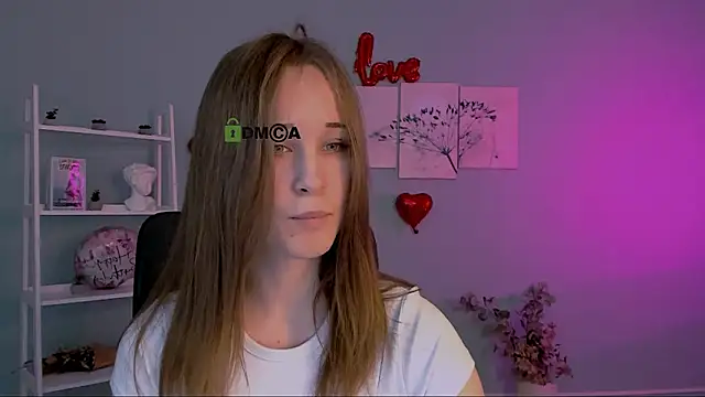 Snapshot of eira_mouse chatting on February 15, 2026, 9:41 am eira mouse online show from February 15, 2026, 9:41 am