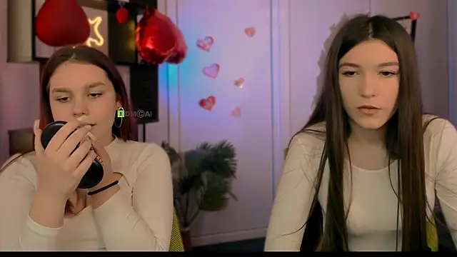 Snapshot of elis_sunny chatting on February 25, 2026, 12:27 pm elis sunny online show from February 25, 2026, 12:27 pm