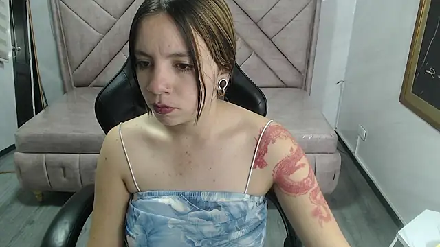 Snapshot of Eco_deluna_v chatting on February 9, 2026, 1:31 pm Eco deluna v online show from February 9, 2026, 1:31 pm