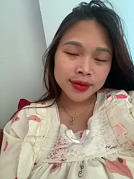 Emxinhka1 online show from April 23, 2026, 4:41 am