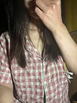 Snapshot of uyensexy chatting on April 5, 2026, 3:51 pm uyensexy online show from April 5, 2026, 3:51 pm