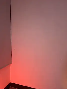 Snapshot of AriaWillssX chatting on February 13, 2026, 8:31 pm AriaWillssX online show from February 13, 2026, 8:31 pm