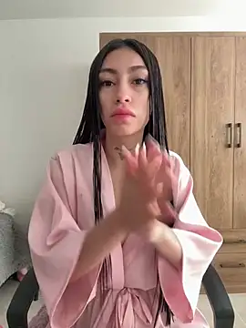 Snapshot of Bonny_Eva chatting on June 26, 2026, 1:17 pm Bonny Eva online show from June 26, 2026, 1:17 pm