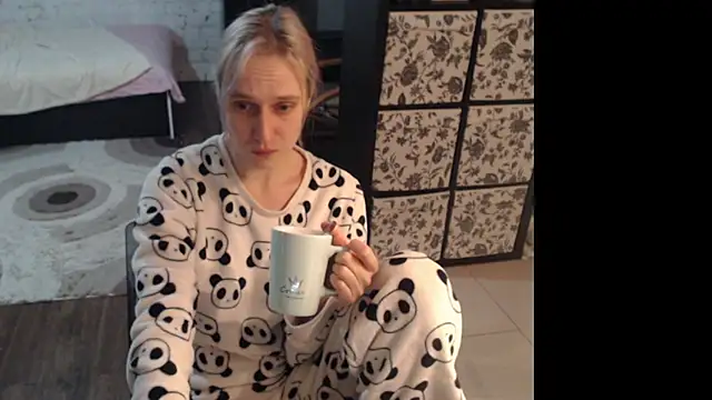 Your guilty pleasure1 online show from February 19, 2026, 2:19 am