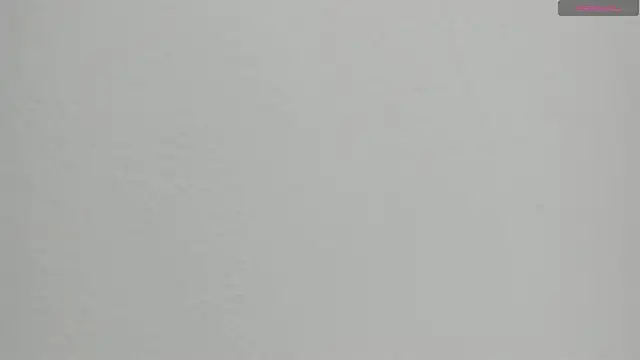 crystalstonee online show from July 13, 2026, 1:32 pm