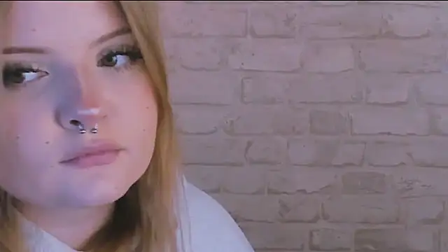 Emily Coyness online show from March 28, 2026, 2:07 pm