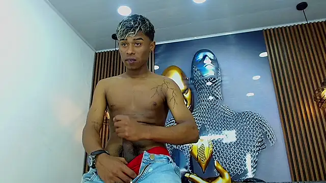 TonnyMarck online show from April 17, 2026, 10:12 pm