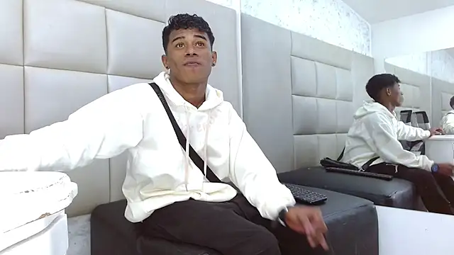 TonnyMarck online show from February 19, 2026, 3:03 am