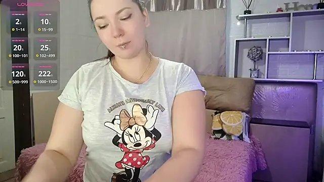 Snapshot of NotYourDoll chatting on February 7, 2026, 6:10 am NotYourDoll online show from February 7, 2026, 6:10 am