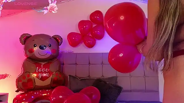 Snapshot of arycooper_ chatting on February 14, 2026, 12:05 pm arycooper online show from February 14, 2026, 12:05 pm