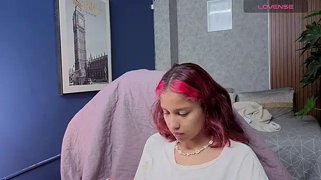 Snapshot of saphire_ chatting on May 14, 2026, 1:08 pm saphire online show from May 14, 2026, 1:08 pm