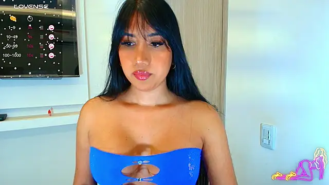 Snapshot of sexysaradoll_x chatting on April 23, 2026, 8:32 pm sexysaradoll x online show from April 23, 2026, 8:32 pm