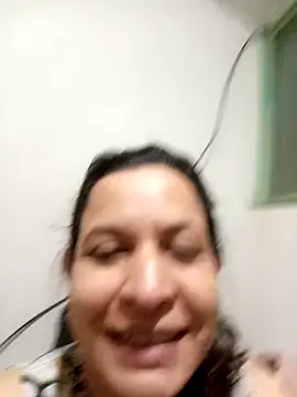 Snapshot of Camil4_milf_1 chatting on April 8, 2026, 10:44 pm Camil4 milf 1 online show from April 8, 2026, 10:44 pm