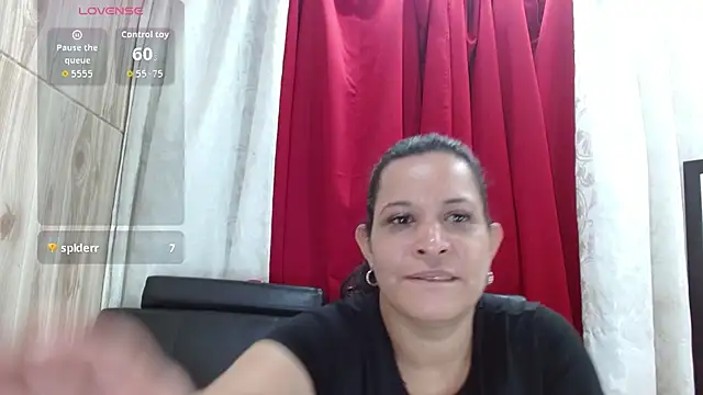 Snapshot of Camil4_milf_1 chatting on April 14, 2026, 10:15 pm Camil4 milf 1 online show from April 14, 2026, 10:15 pm