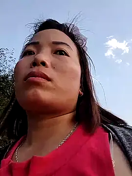 Snapshot of Ella-aa chatting on March 1, 2026, 10:26 am Ella-aa online show from March 1, 2026, 10:26 am